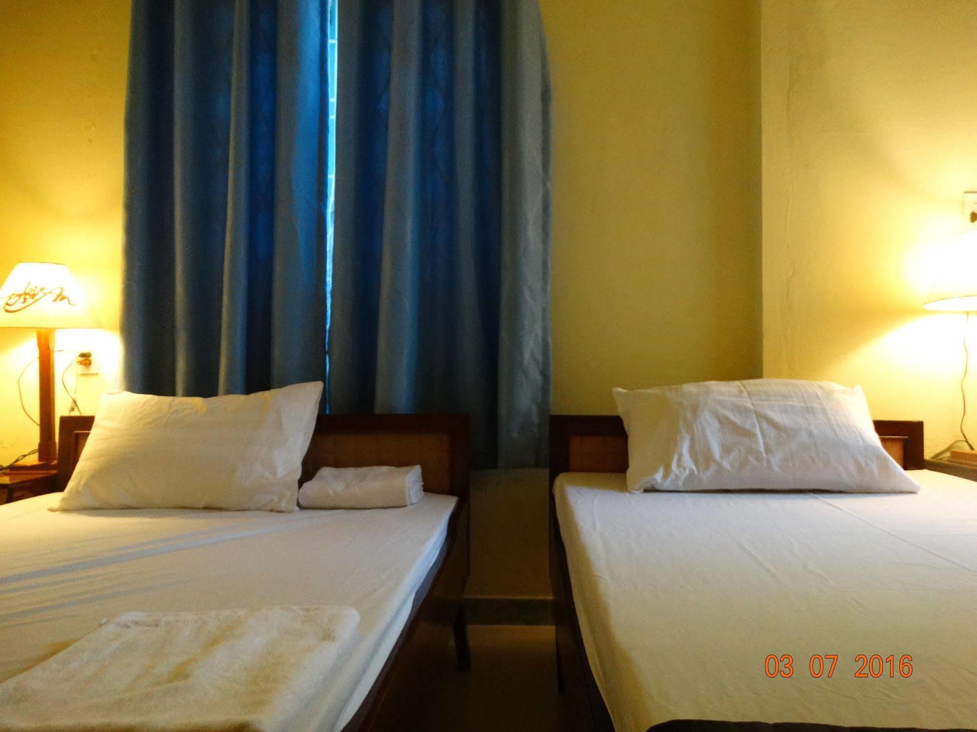 Yellow House Homestay Hoi An Exterior foto